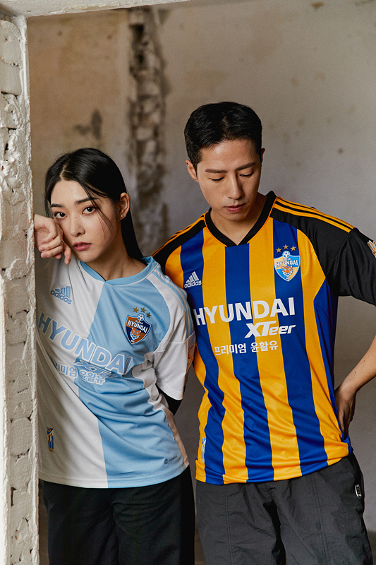 2023시즌 울산현대 유니폼 모습.